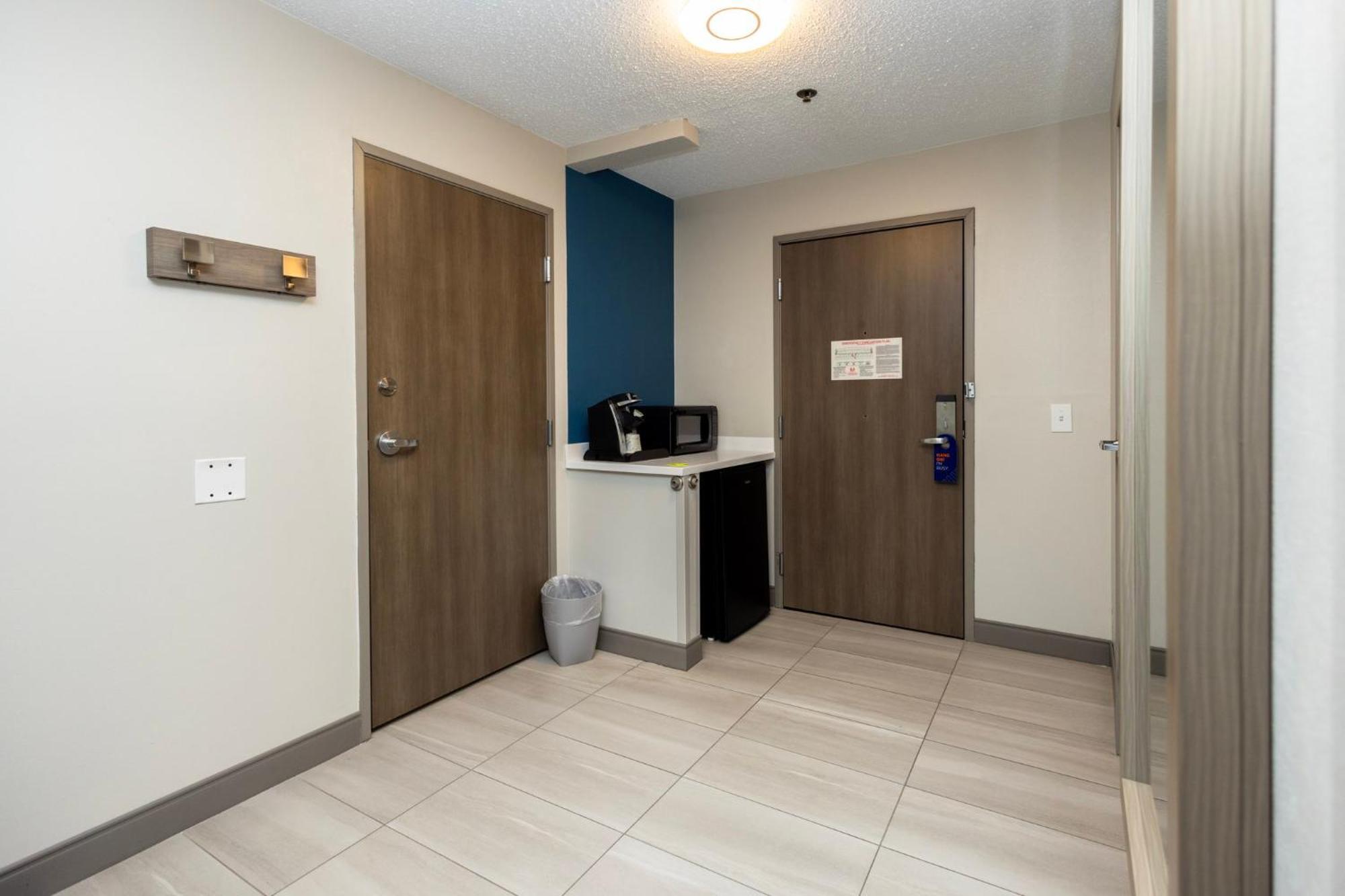 Holiday Inn Express Hotel And Suites Marysville By Ihg Exterior foto